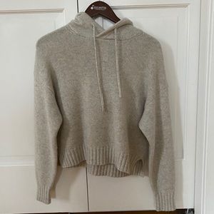 The Group by Babaton
Luxe Cashmere Hoodie